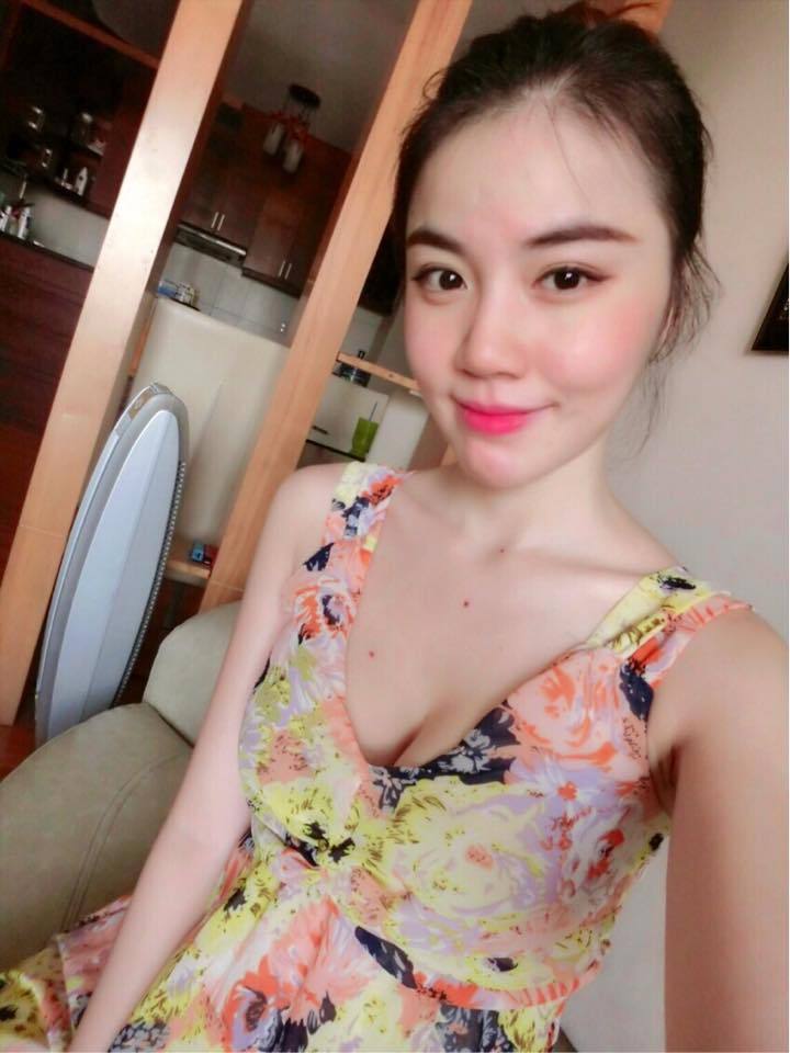 色噜噜色噜噜
